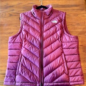 The North Face Women's burgundy Vest
